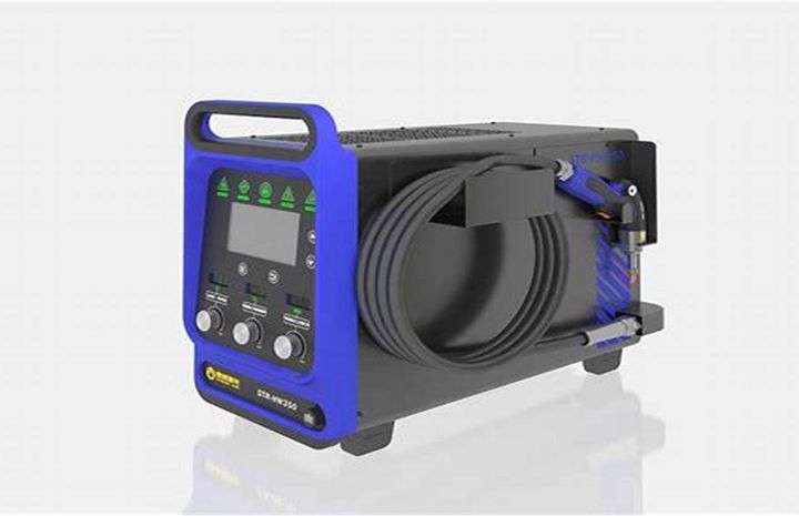 Air-cooled welding machines